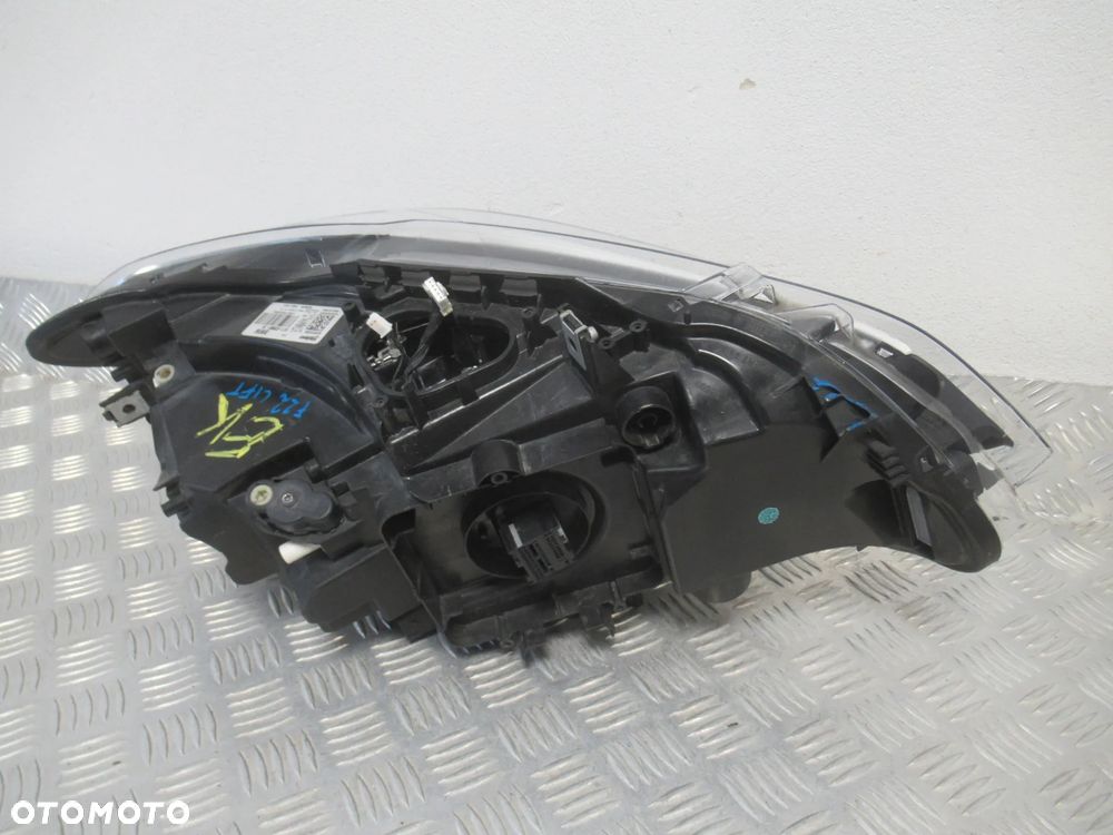LAMPA PRZEDNIA PRZÓD PRAWA LEWA BMW 2 F22 LIFT 2017-2021 - 34