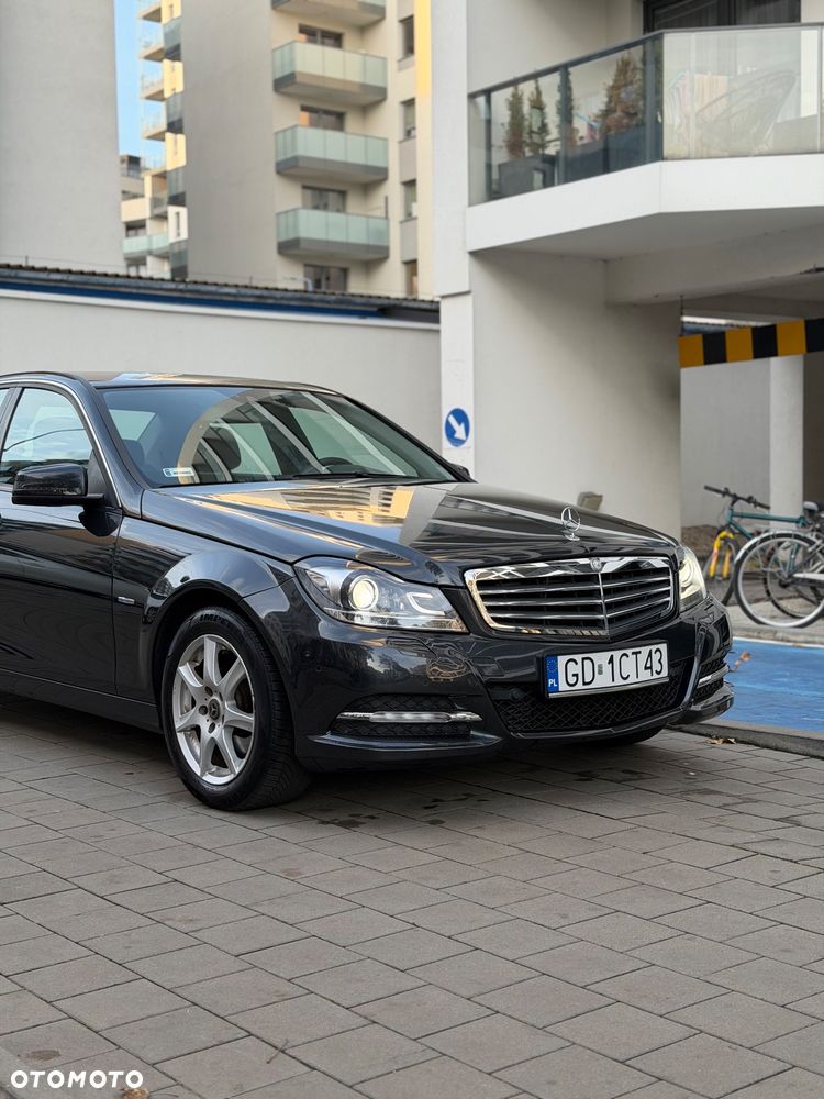 Mercedes-Benz Klasa C 200 (BlueEFFICIENCY) 7G-TRONIC - 31