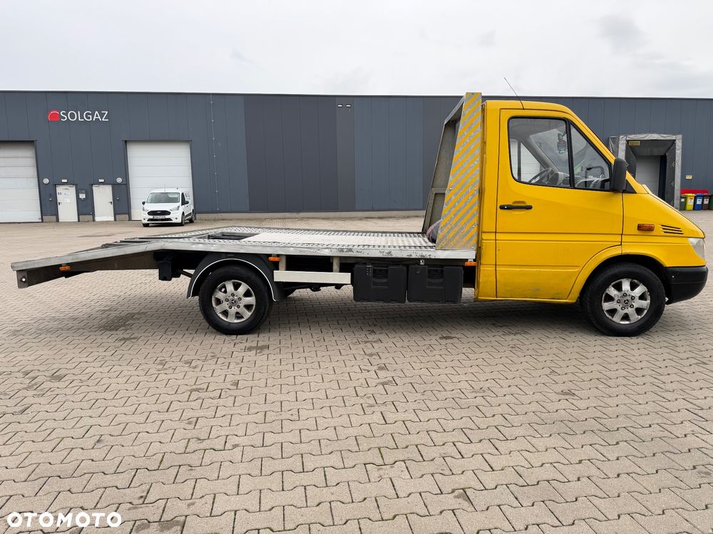 Mercedes-Benz Sprinter 308 - 9