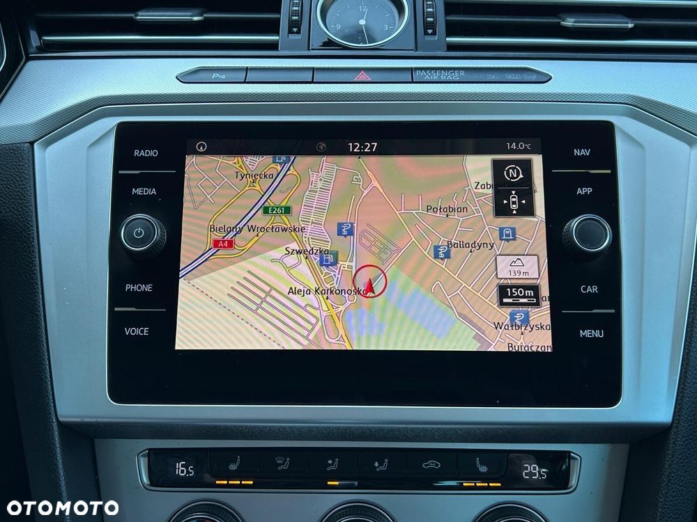 Volkswagen Passat 1.8 TSI BMT Comfortline DSG - 27