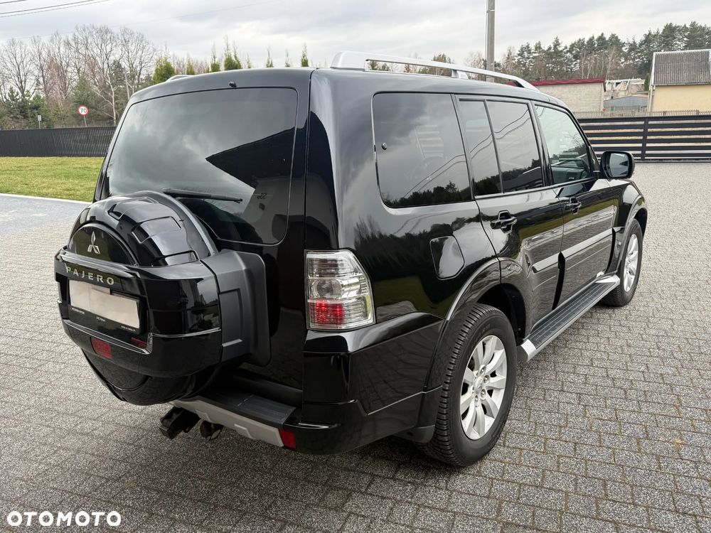 Mitsubishi Pajero 3.2 DID Instyle - 30