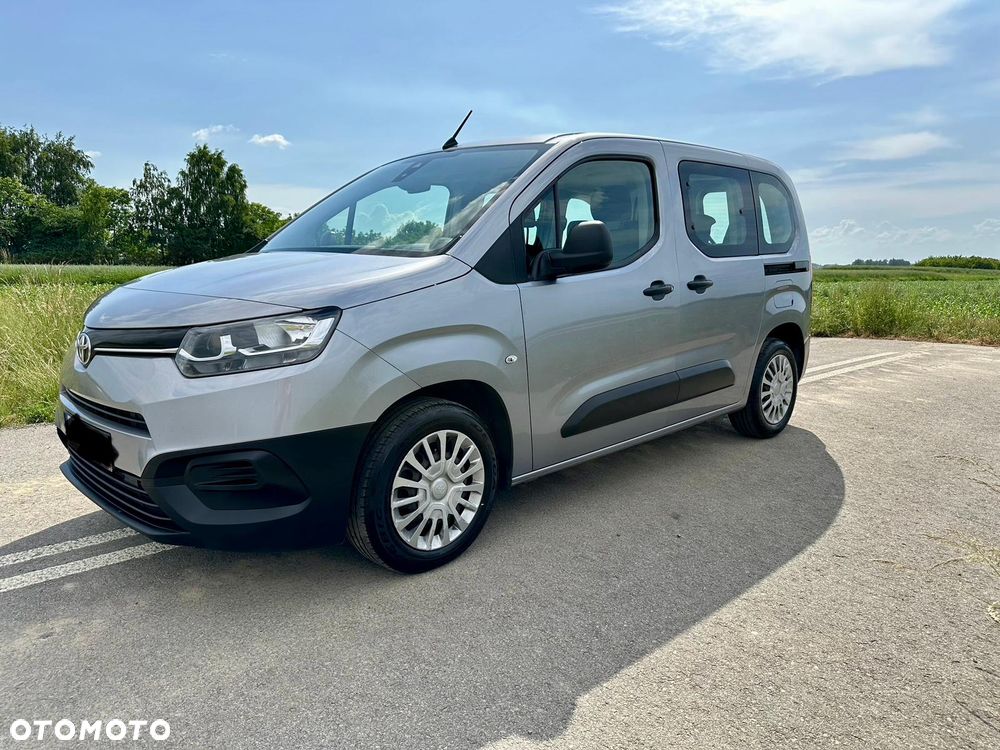 Toyota Proace City Verso 1.5 D-4D Family - 2