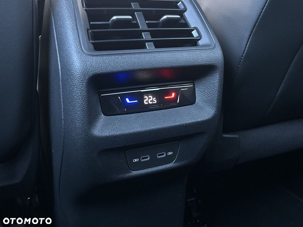 Volkswagen Tayron 1.5 eTSI mHEV Life DSG - 32