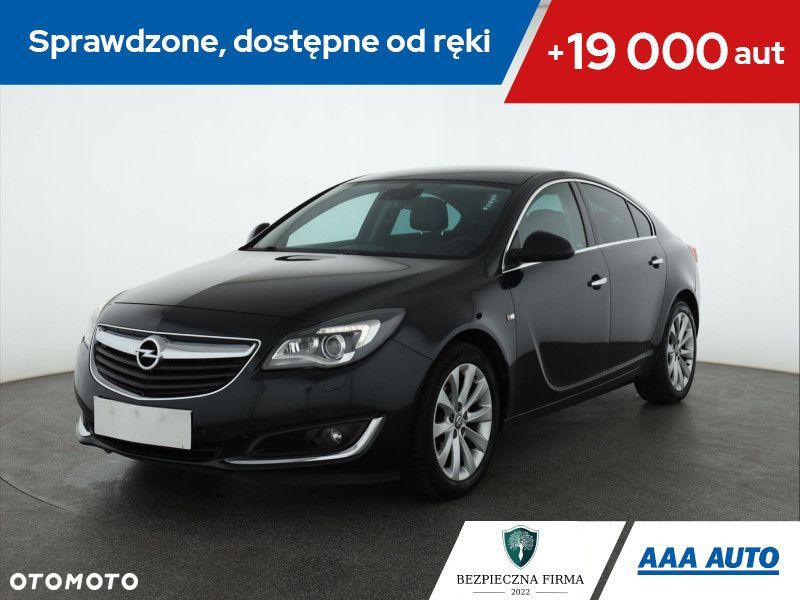 Opel Insignia - 1