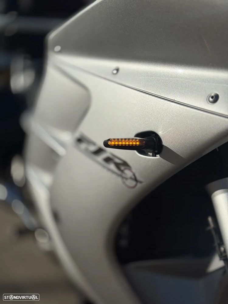 Yamaha FJR 1300 - 11