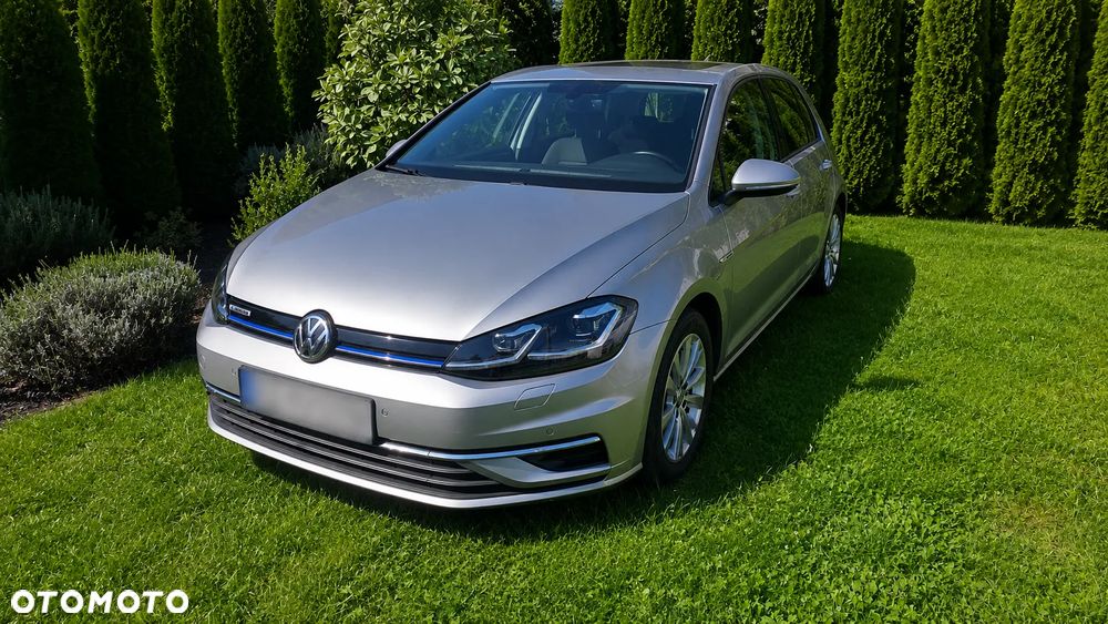 Volkswagen Golf 1.5 TSI BMT Comfortline - 1