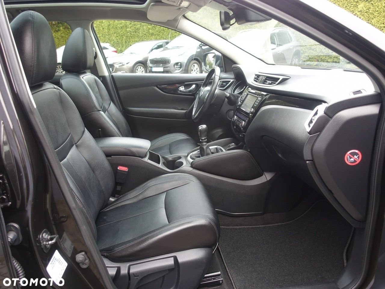 Nissan Qashqai 1.5 dCi Visia EU6 - 14