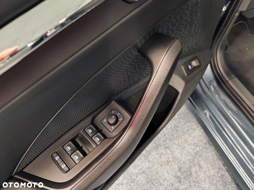 Skoda Octavia 2.0 TDI DSG Premium Edition - 10