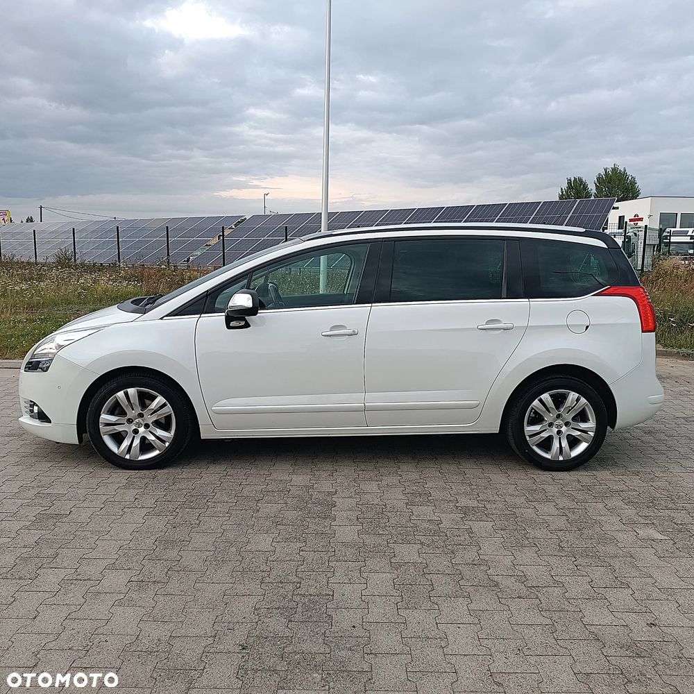 Peugeot 5008 2.0 HDi Premium + - 12