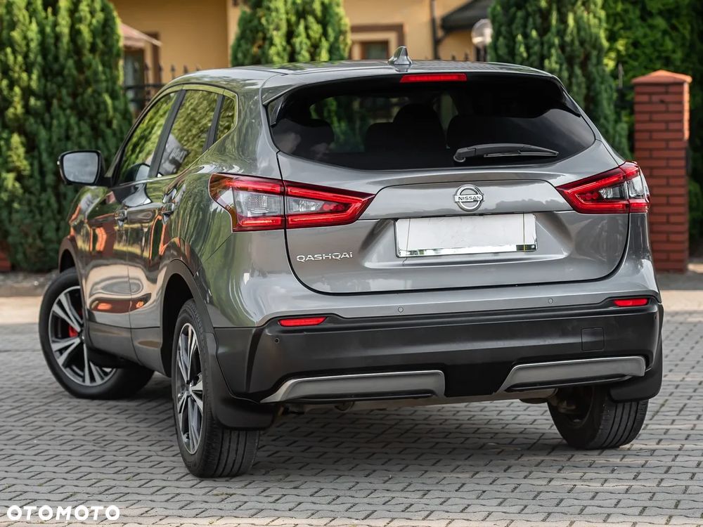 Nissan Qashqai 1.2 DIG-T N-Vision - 8