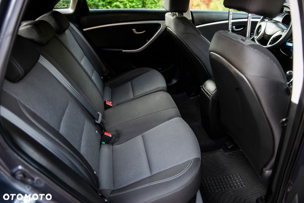 Hyundai i30 1.4 Comfort - 35