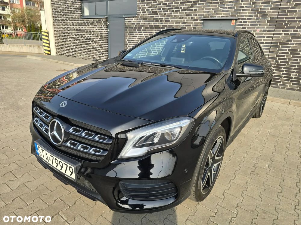 Mercedes-Benz GLA 200 7G-DCT AMG Line - 5