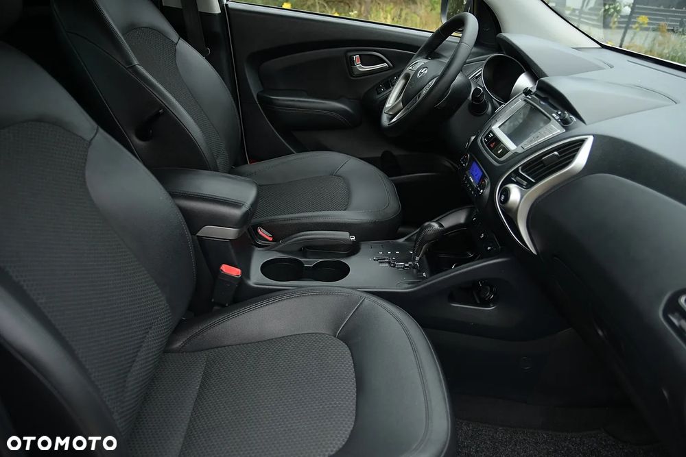Hyundai ix35 2.0 Premium 2WD - 18
