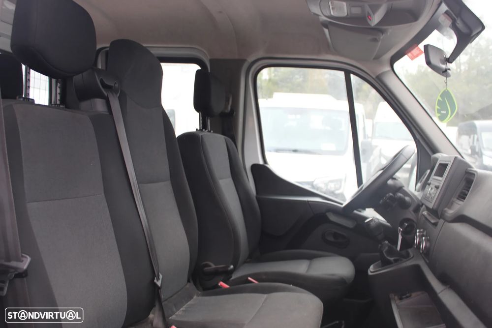 Renault Master 2.3 dCi CAB/DUPLA // 165 cv - 9