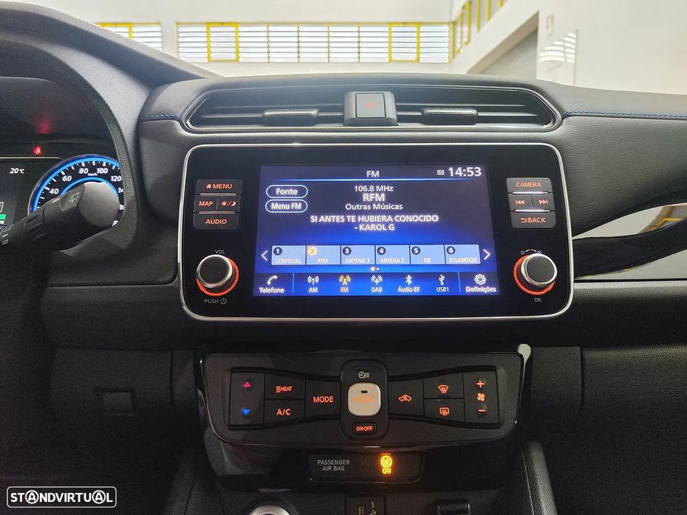 Nissan Leaf N-Connecta - 18