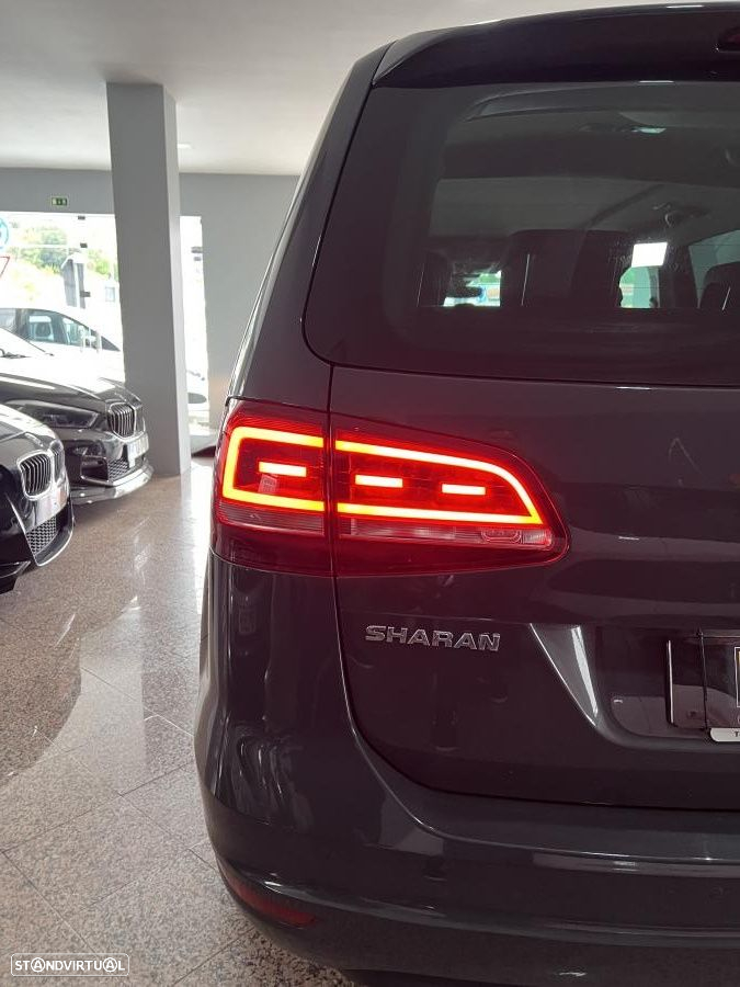 VW Sharan 2.0 TDI Trendline DSG - 31