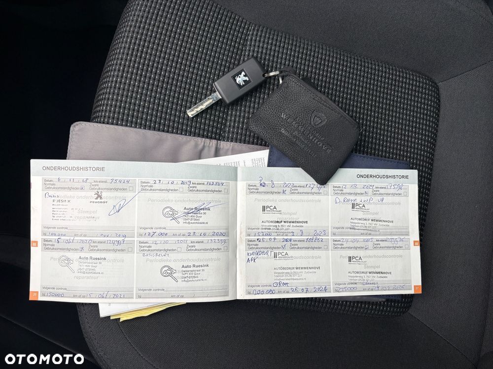 Peugeot 5008 BlueHDI 120 Stop & Start Allure - 29