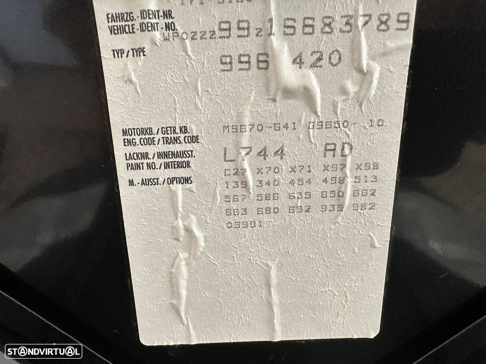 Porsche 911 (996) Turbo - 12