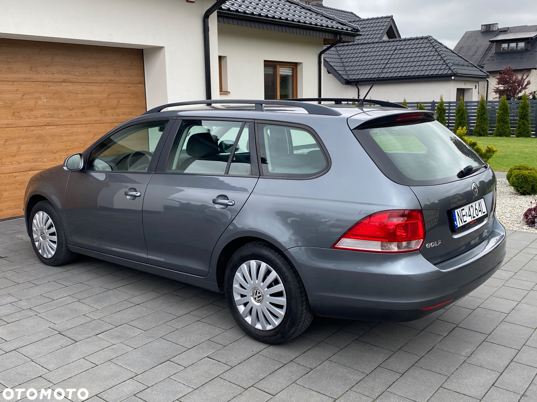 Volkswagen Golf 1.9 TDI DPF Edition - 18