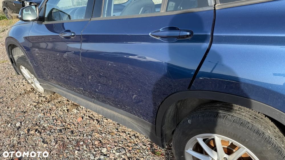 BMW X1 sDrive16d - 10