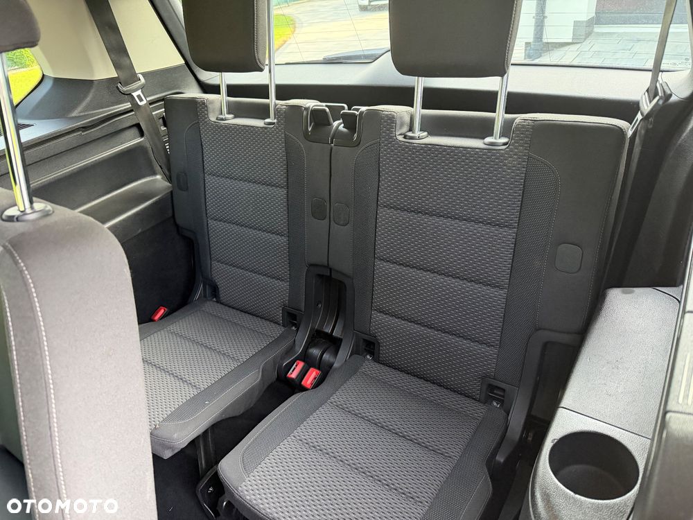 Volkswagen Touran 1.6 TDI BMT Comfortline - 14