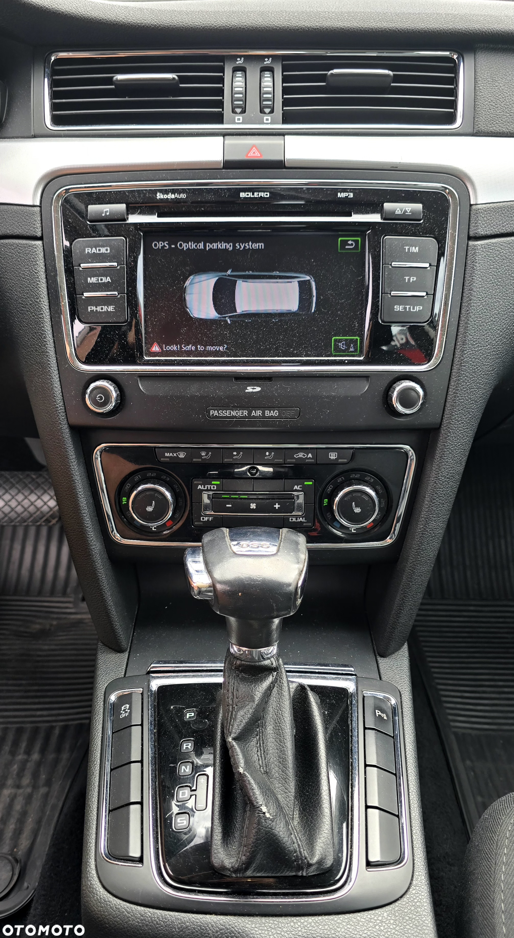 Skoda Superb 2.0 TDI Elegance DSG - 11