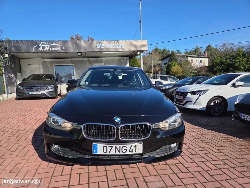 BMW 320 d LifeStyle - 7