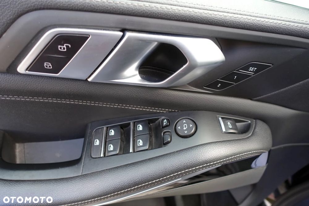 BMW X5 xDrive30d mHEV sport - 33