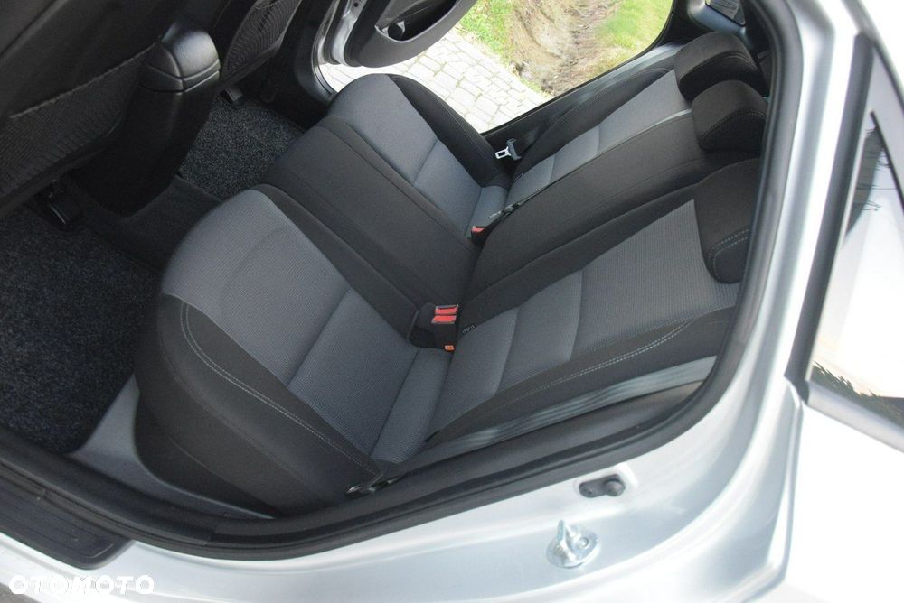 Hyundai i30 1.4 Premium - 24