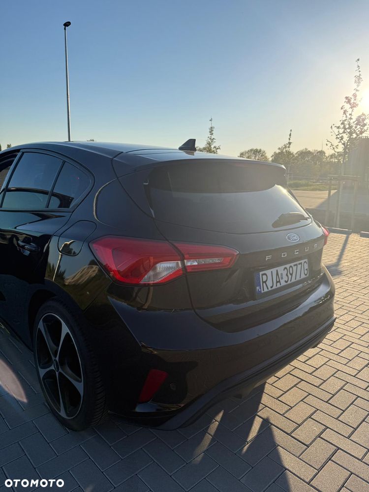 Ford Focus 1.0 EcoBoost ST-Line Black ASS - 5
