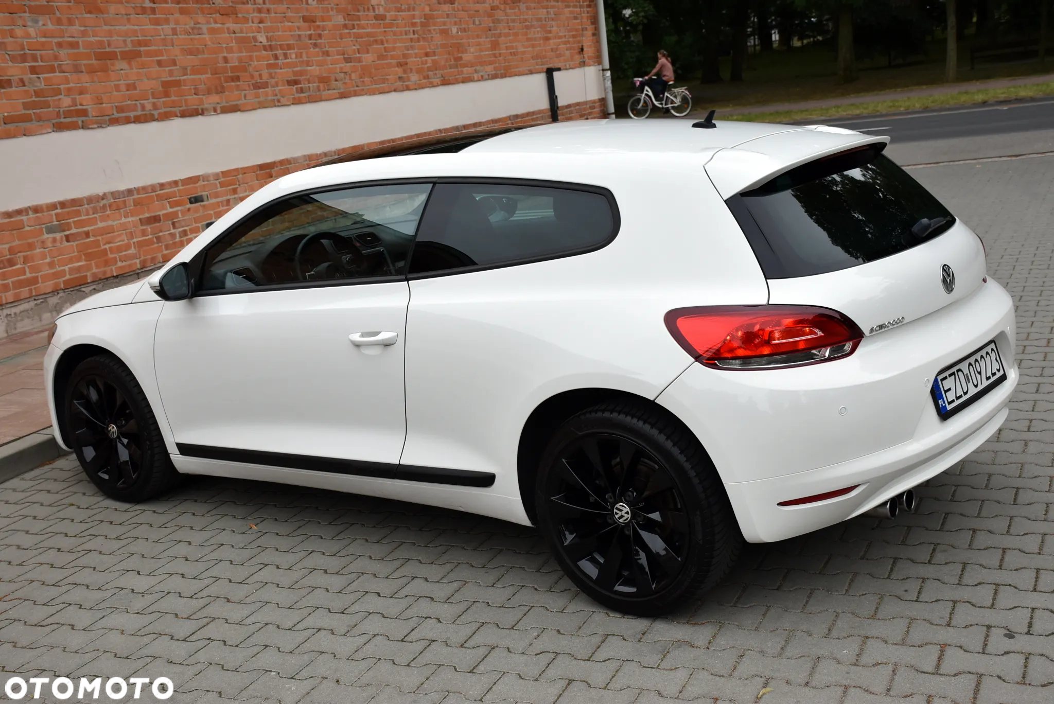Volkswagen Scirocco 2.0 TDI Edition - 16