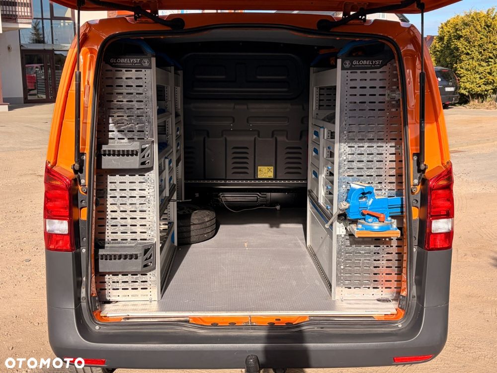 Mercedes-Benz Vito - 11