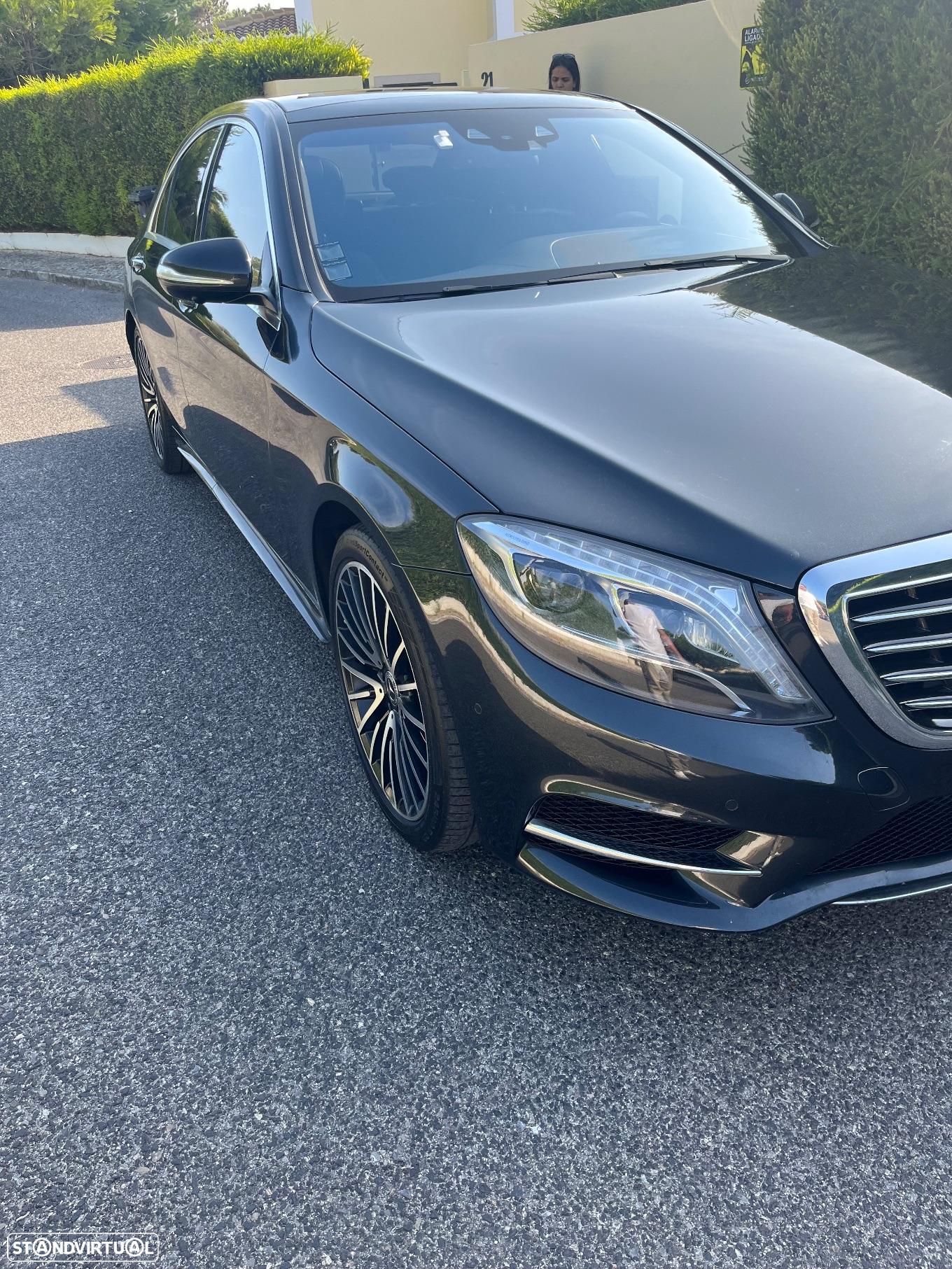 Mercedes-Benz 350 - 5