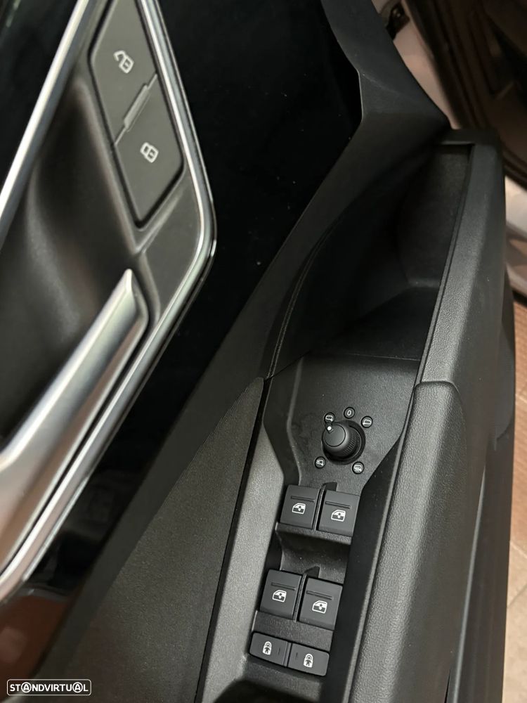 Audi Q4 e-tron 35 - 17