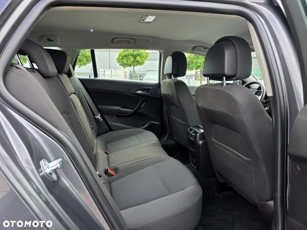 Opel Insignia 1.6 Turbo Design Edition - 7