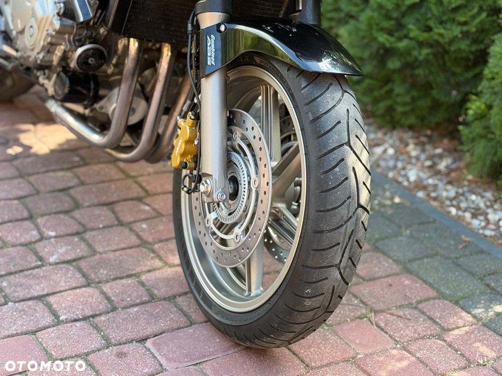 Honda CBF - 22