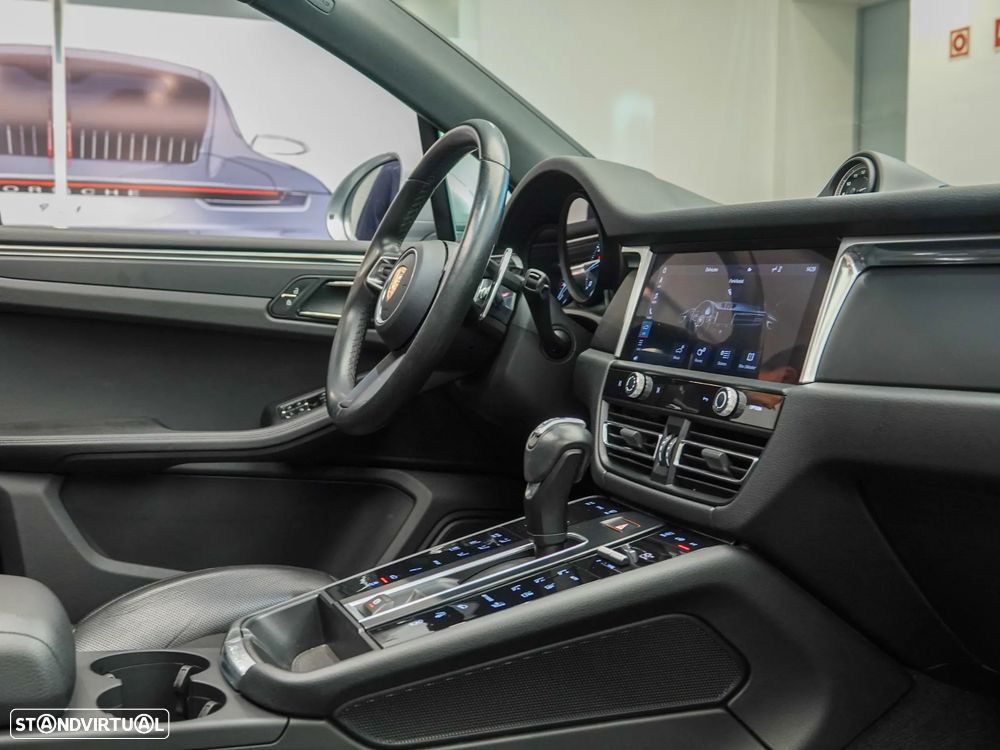 Porsche Macan 2.0T - 35