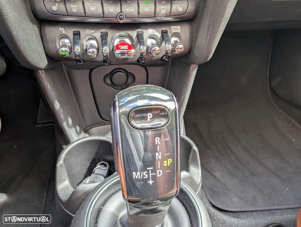 MINI Cabrio Cooper Auto - 16