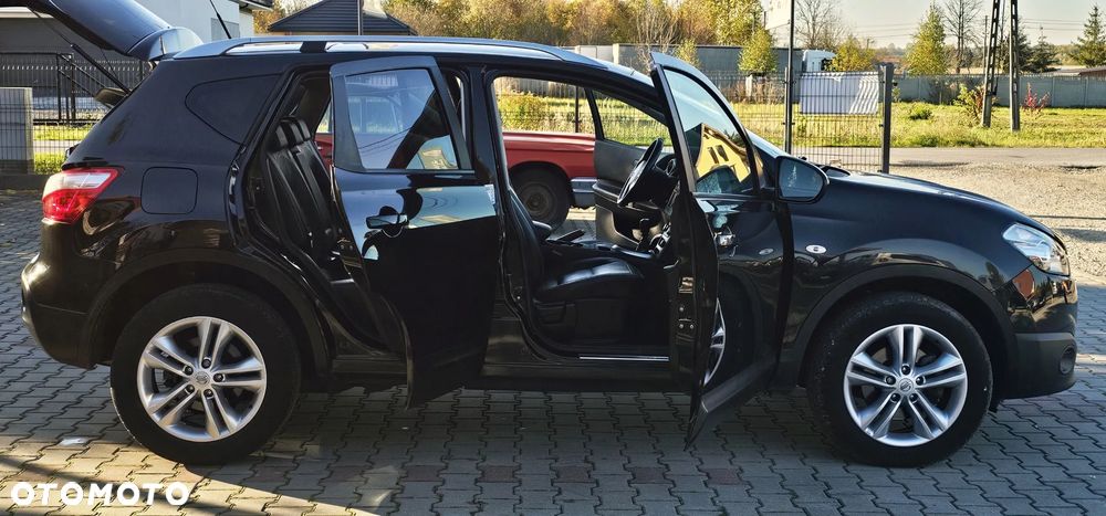 Nissan Qashqai 1.6 dCi 4 x 4 DPF tekna - 21