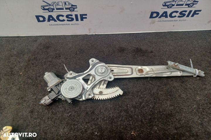 Macara geam spate stanga electrica 5713A258 5713A258 Mitsubishi ASX 1 - 3