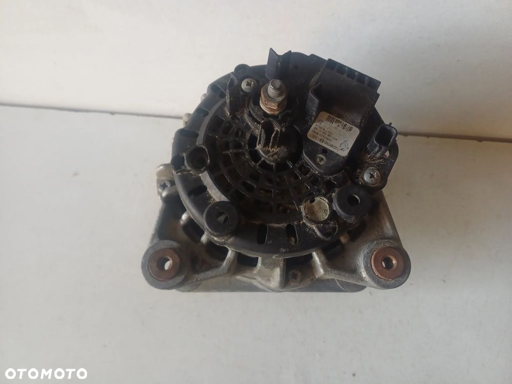 Alternator dacia duster I lift 1.6sce - 4