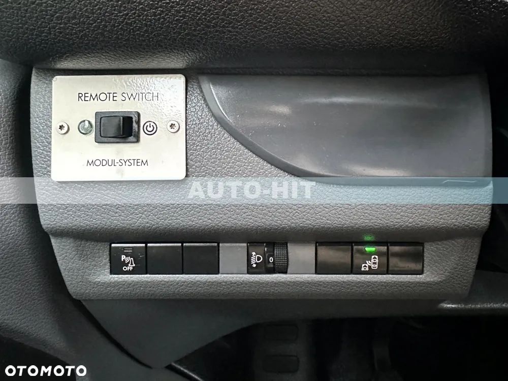 Peugeot Expert - 32