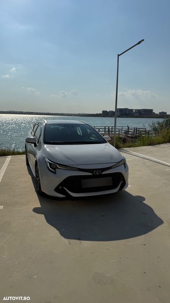 Toyota Corolla 2.0 HSD Exclusive Plus GR Sport Bi-Tone - 7