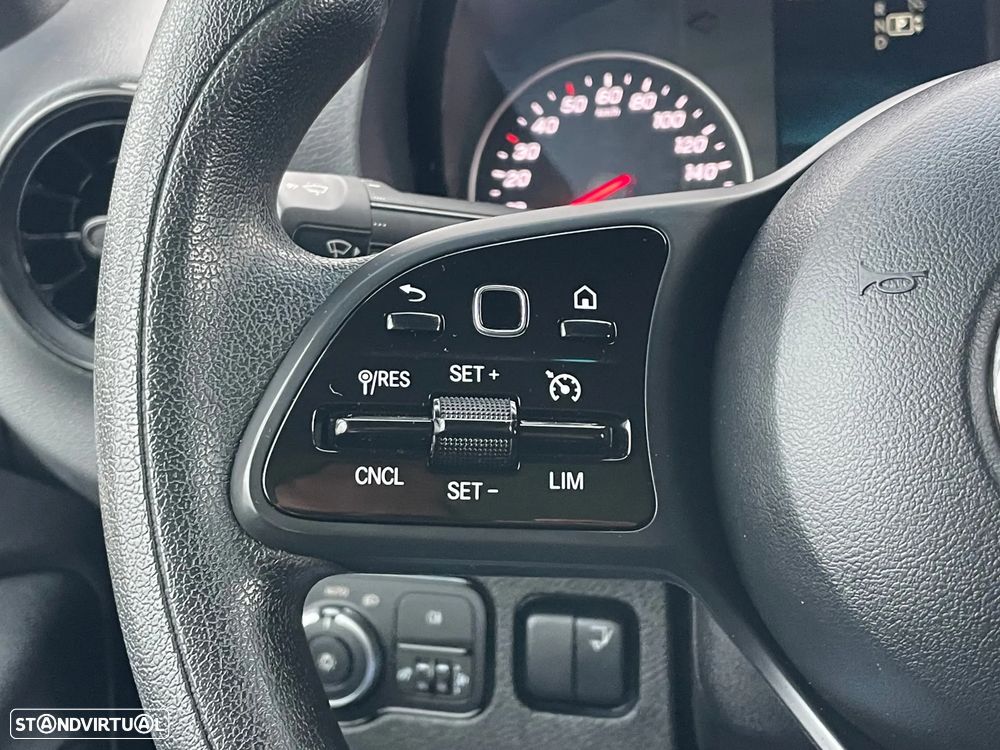 Mercedes-Benz Sprinter 515 CDI Contentor + Plataforma Elevatória - 31