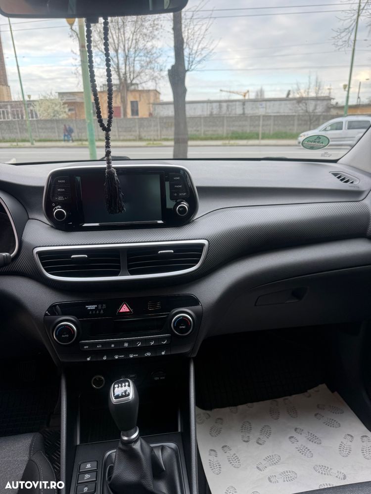 Hyundai Tucson 1.6 GDI 2WD 6MT Style - 7
