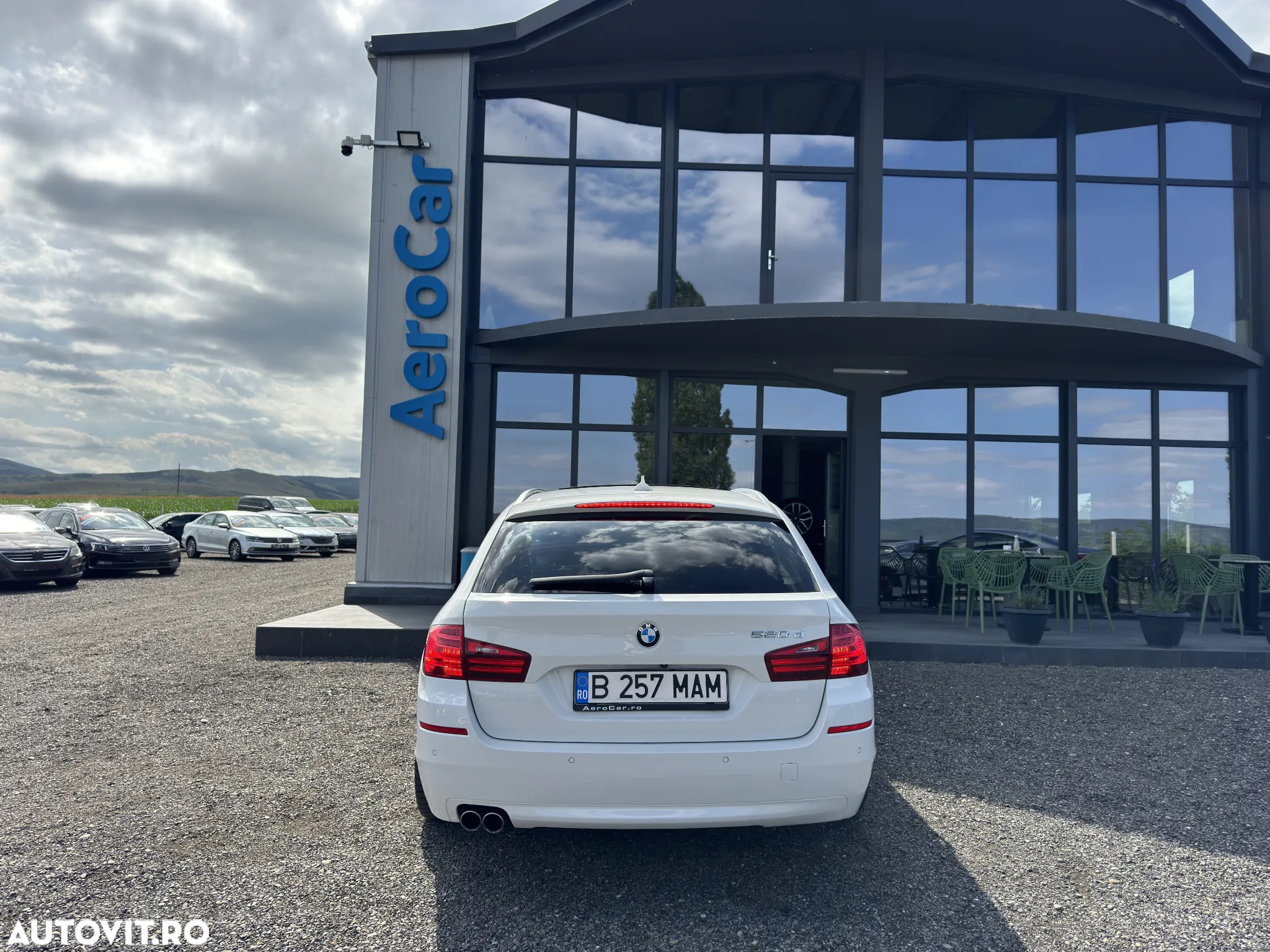 BMW Seria 5 520d - 11