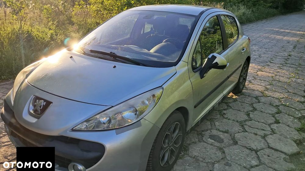 Peugeot 207 - 4