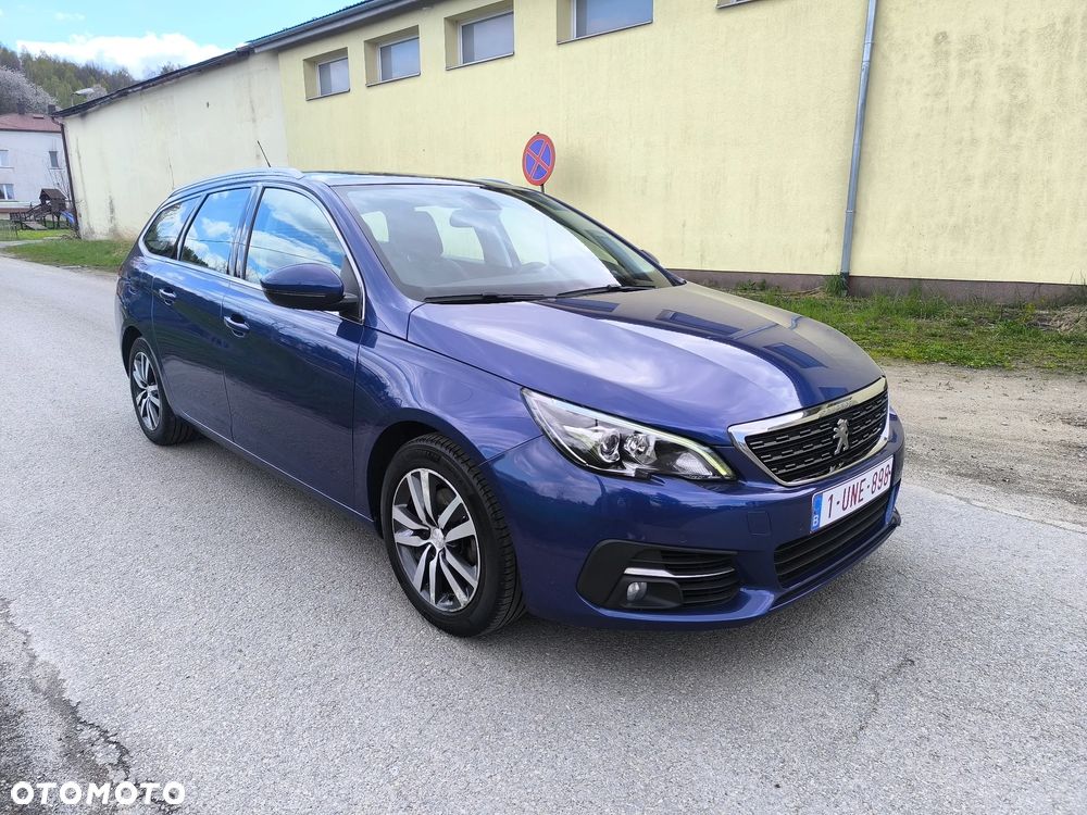Peugeot 308 BlueHDi 130 Stop & Start Allure Business-Paket - 7