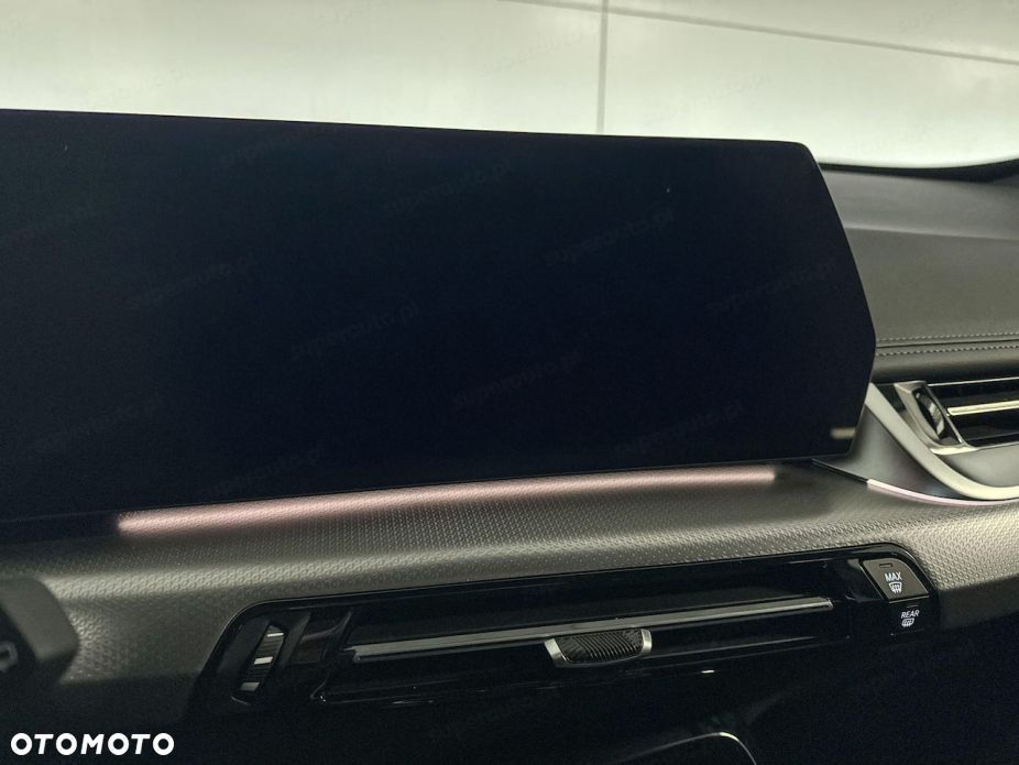 BMW X1 sDrive18i M Sport - 10