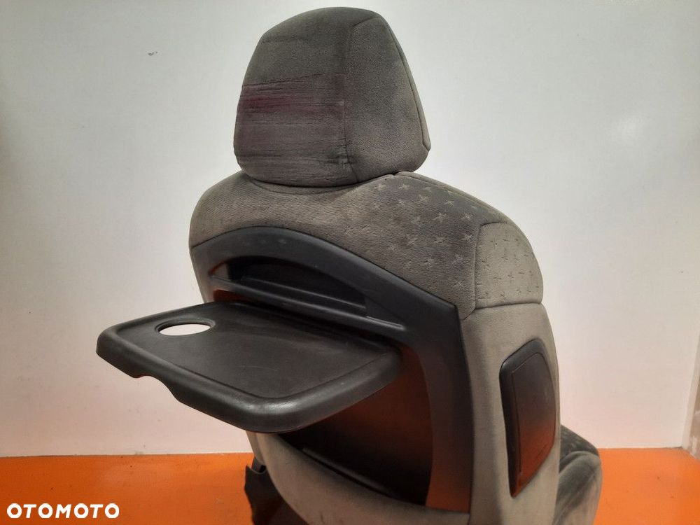 PEUGEOT 807 2.2 HDI III 02-07 FOTEL PASAŻERA - 11